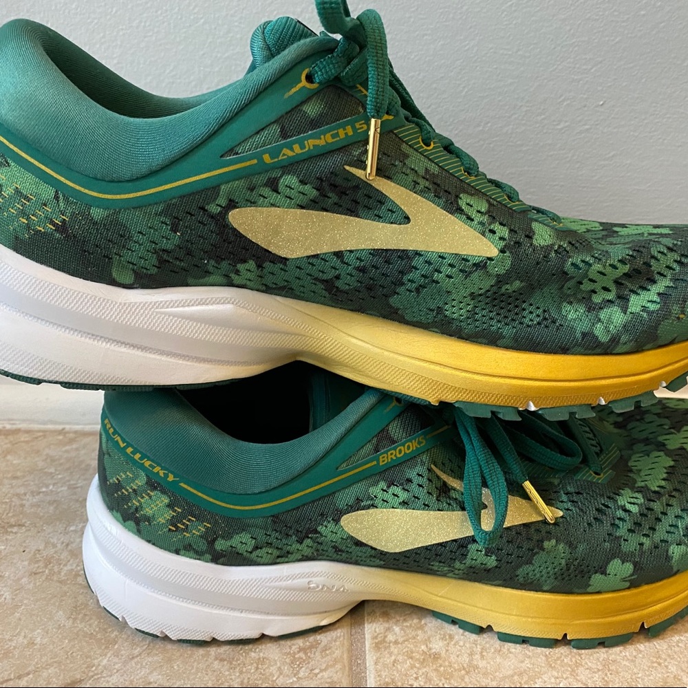 Brooks 5 Run Lucky Limited Ed St. Patrick’s Day